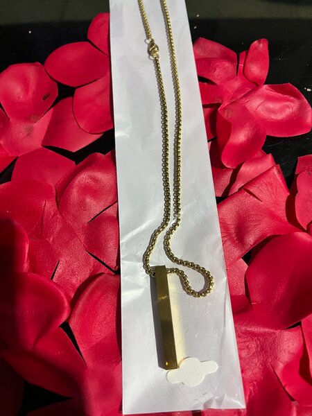 Collier Pendentif Élégant