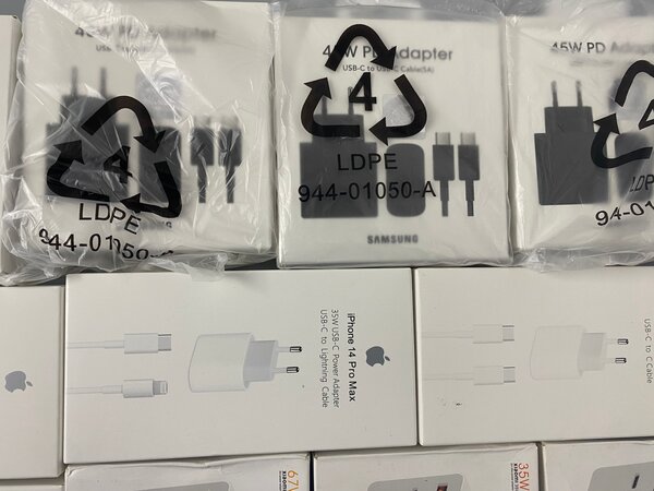 Chargeur iphone 14,13,12.. 35w