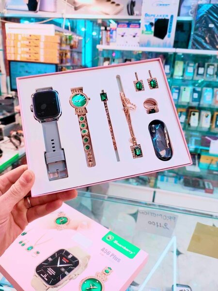 Montre intelligente et bijoux