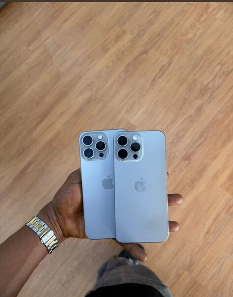 iPhone 15 pro max 512 gb