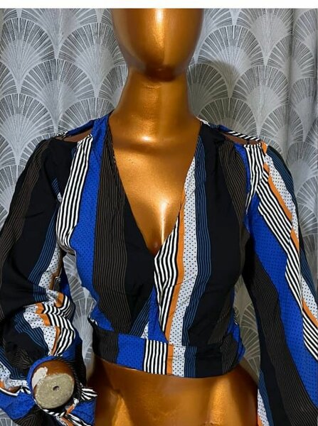 Top rayé dos ouvert femme