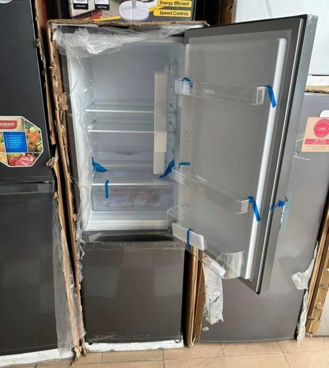 Réfrigérateur combiné moderne