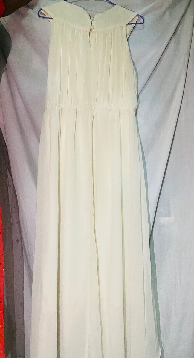 Robe longue élégante brodée