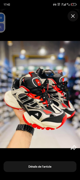 Chaussures de sport Adidas