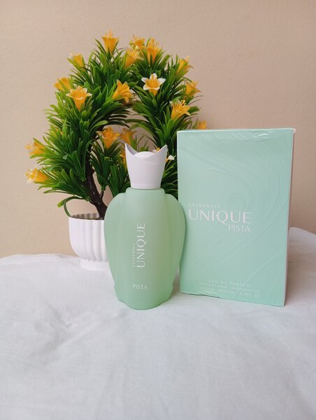 Unique Pista parfum unisexe