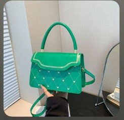 High-quality, stylish trapezoid-shaped women's bag