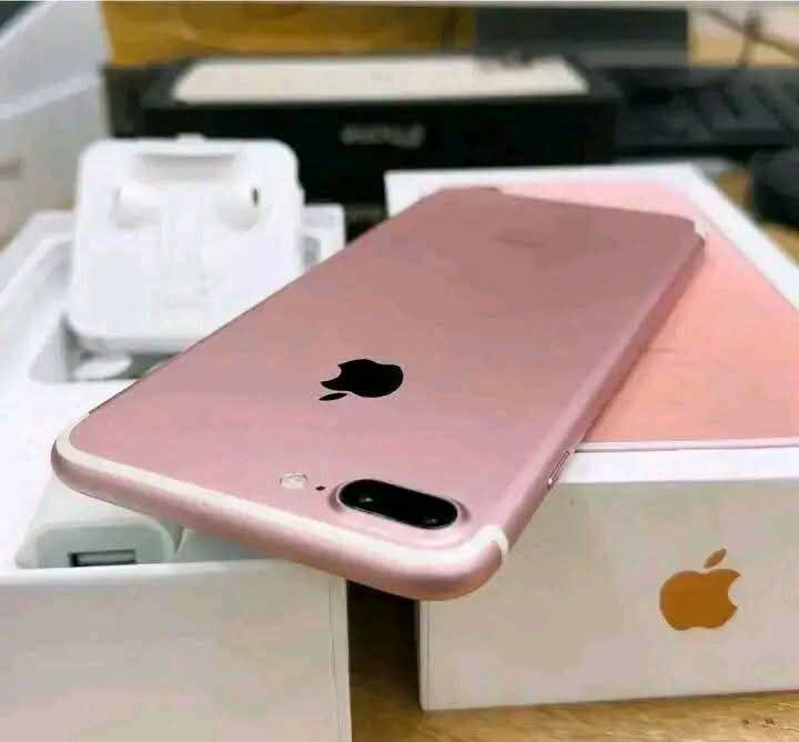 IPHONE 7+