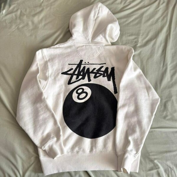 Sweat à capuche logo stylisé