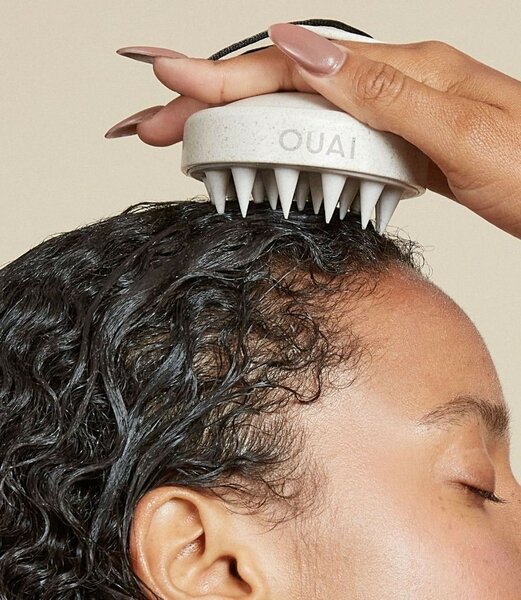 Brosse massage cuir chevelu