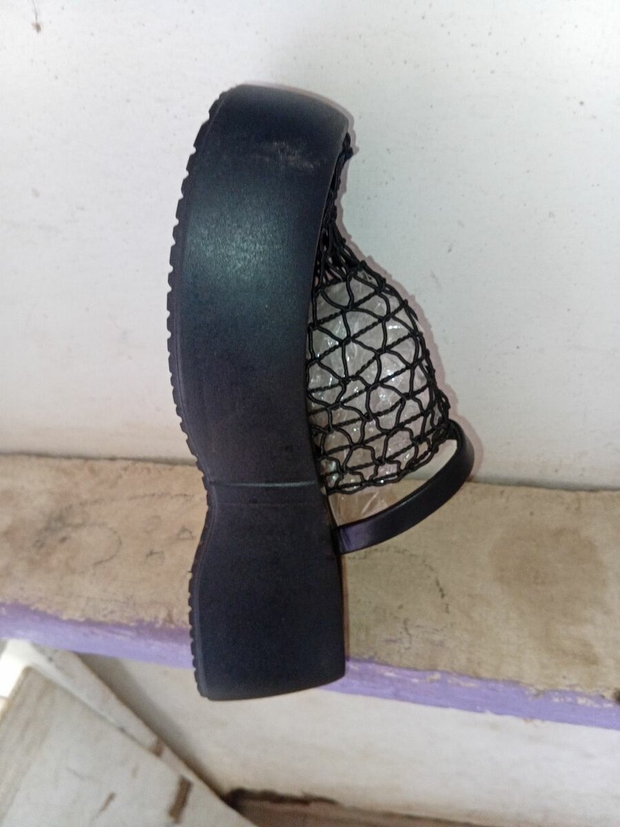 Mules filet noirs style tendance