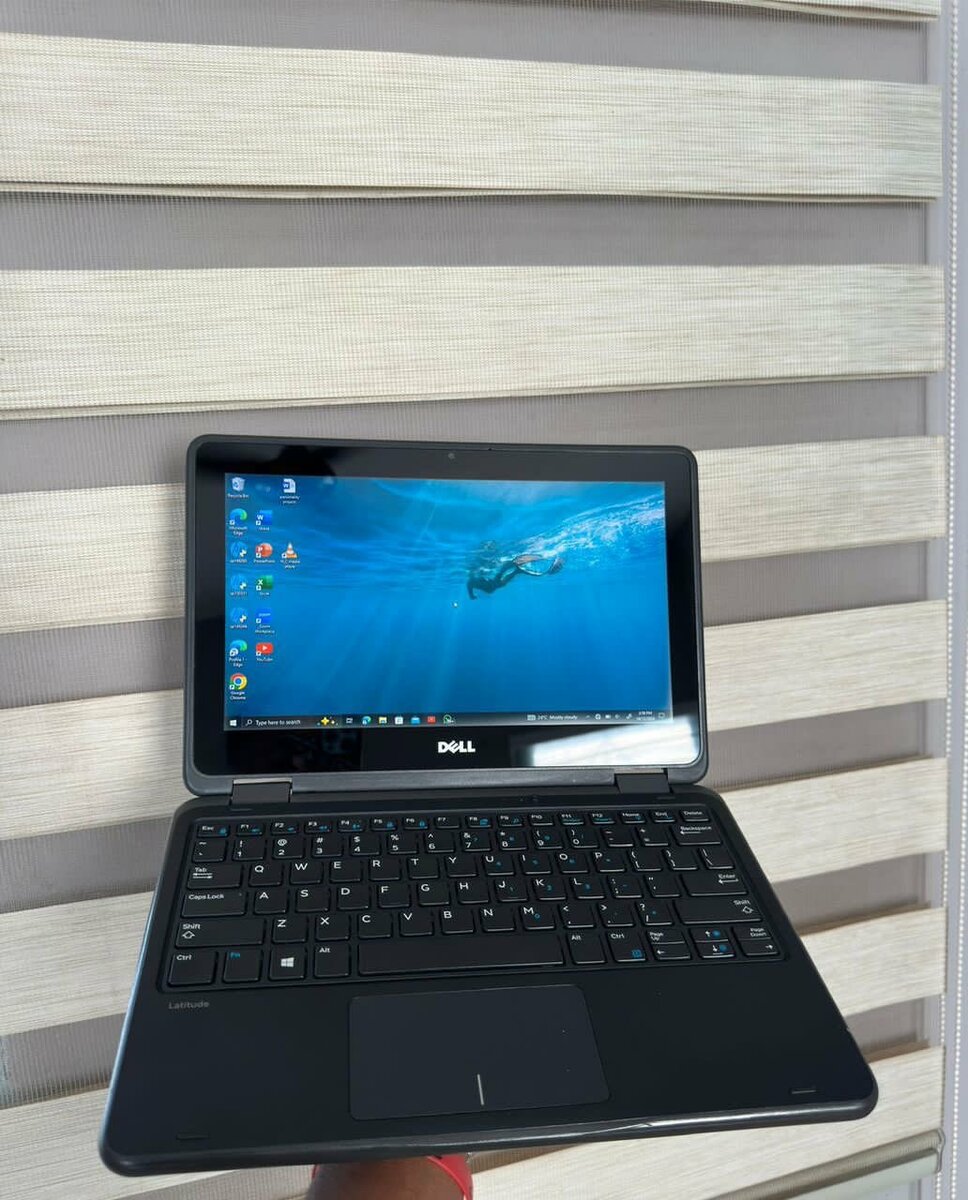 Dell Latitude 3189 x360