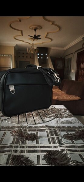 Sacoche en cuir élégante