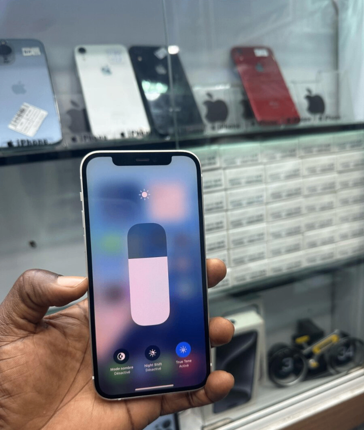 iPhone 12 simple reconditionné