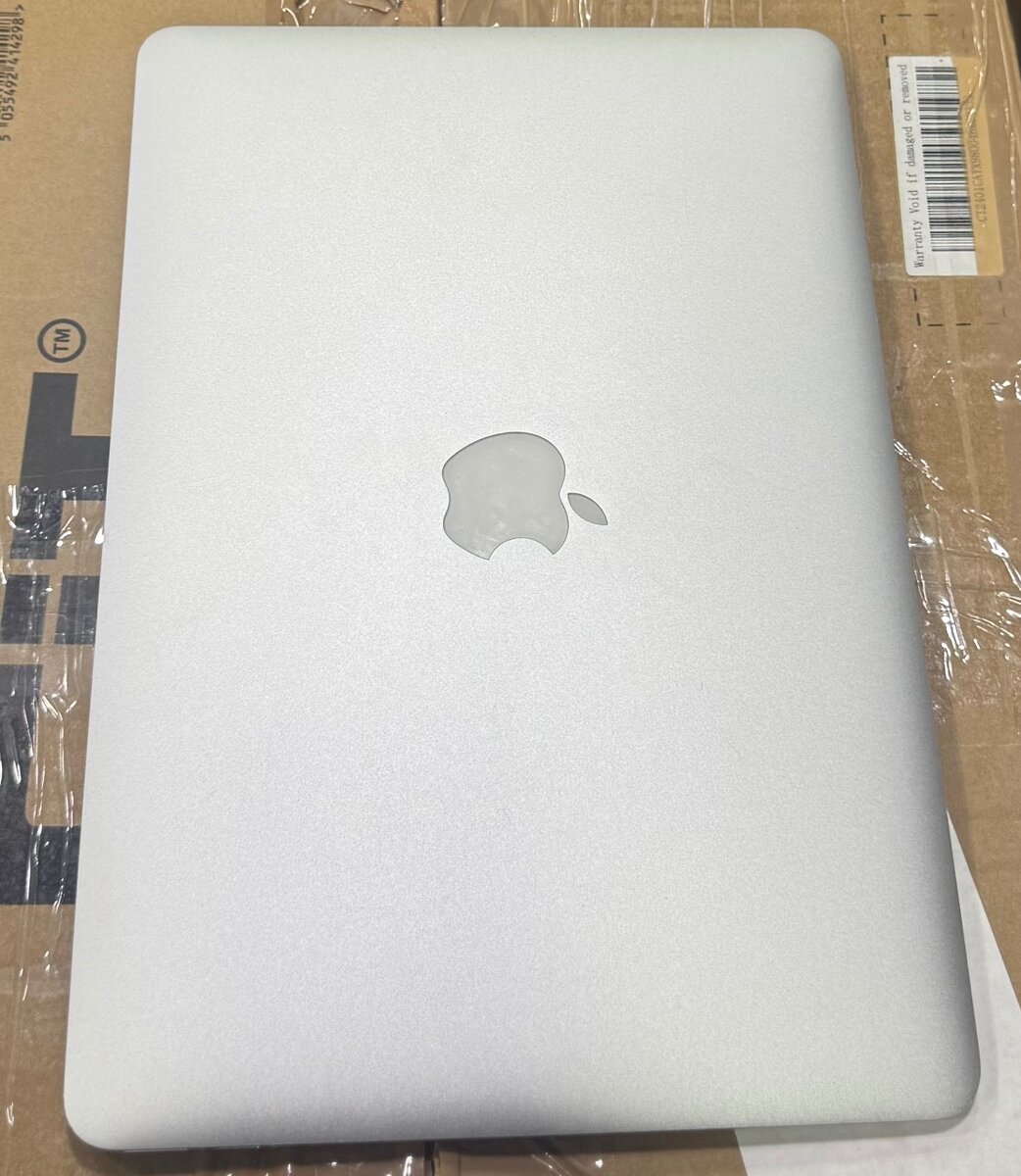 Ordinateur portable élégant Apple