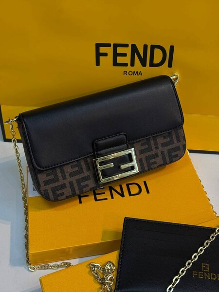FENDI 3в1