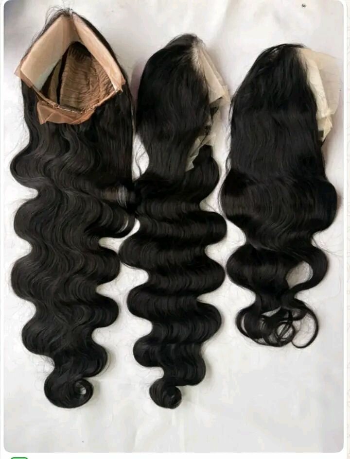 Perruques frontales en cheveux naturels