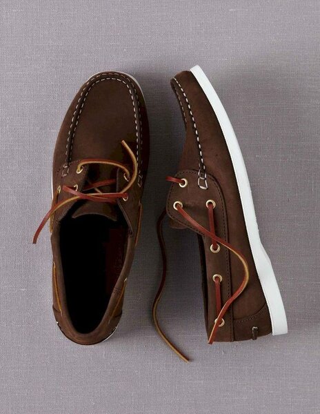Moccasins amd sebaco