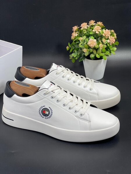 TOMMY HILFIGER CLASSIC