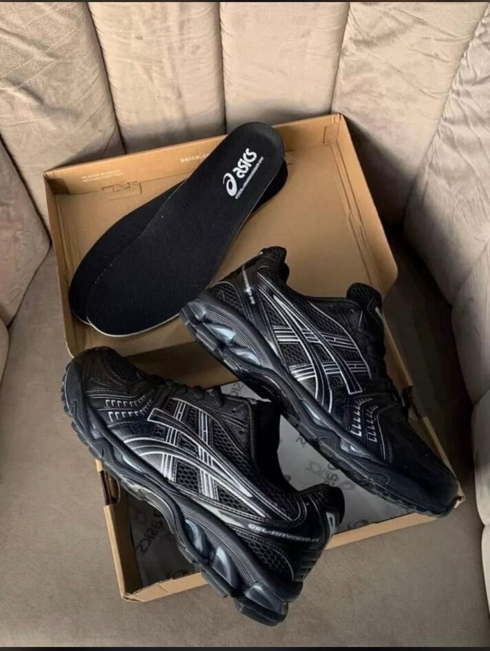 Chaussures de course Asics homme