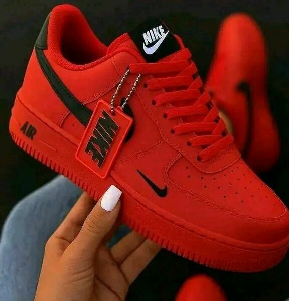 Chaussures Nike Air Force 1
