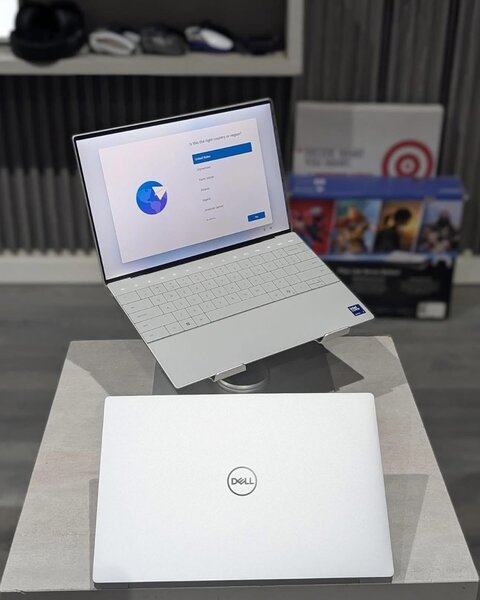 DELL XPS 13 9350