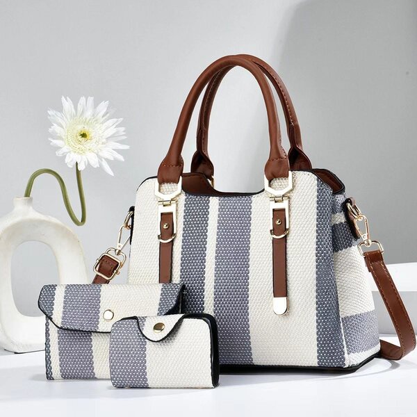 Sac à main rayé en toile élégante