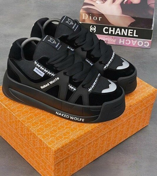 Baskets Noires Platform Naked Wolfe