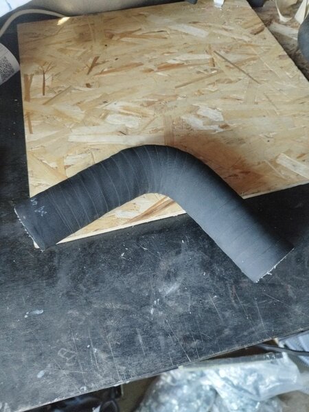 Патрубки масло бензо стойкий