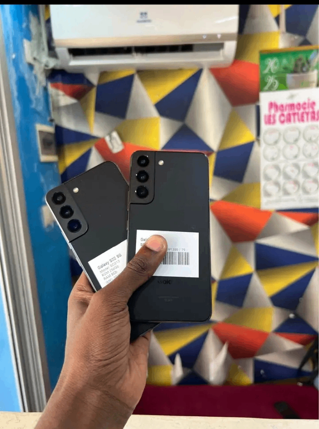 Samsung Galaxy S22 5G