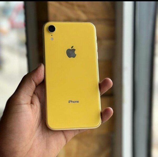 IPHONE XR