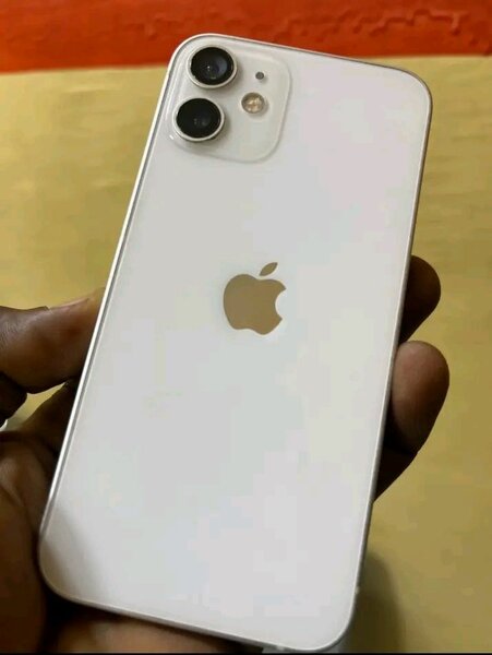 iPhone 12 Blanc 64GB