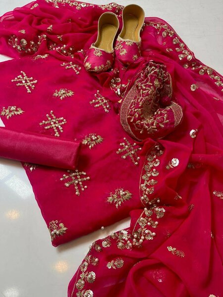 Shifon pearls embroided