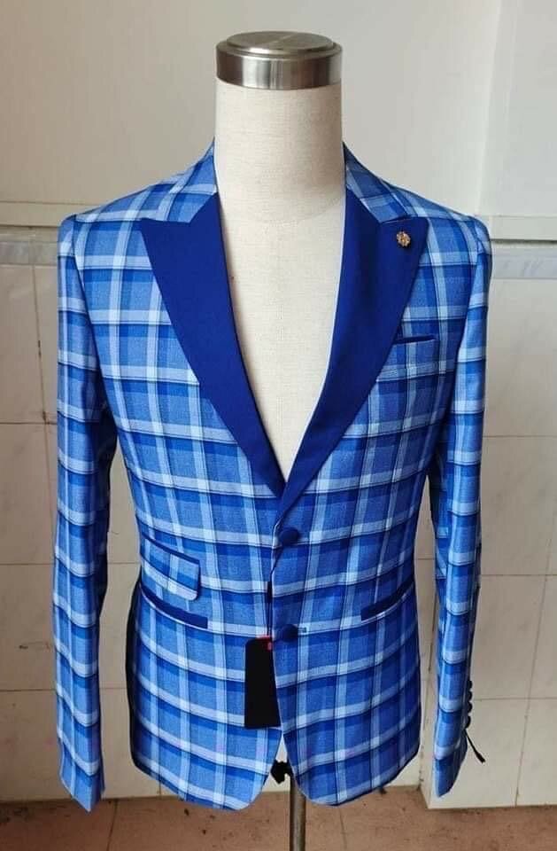 Costume smoking 2 pièces (la veste et le pantalon)