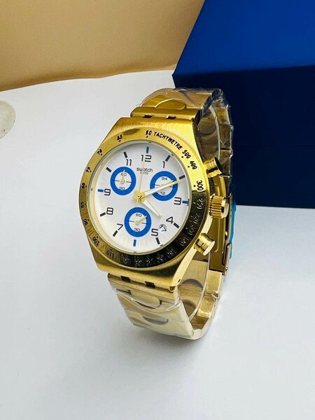 Montre homme chronographe dorée