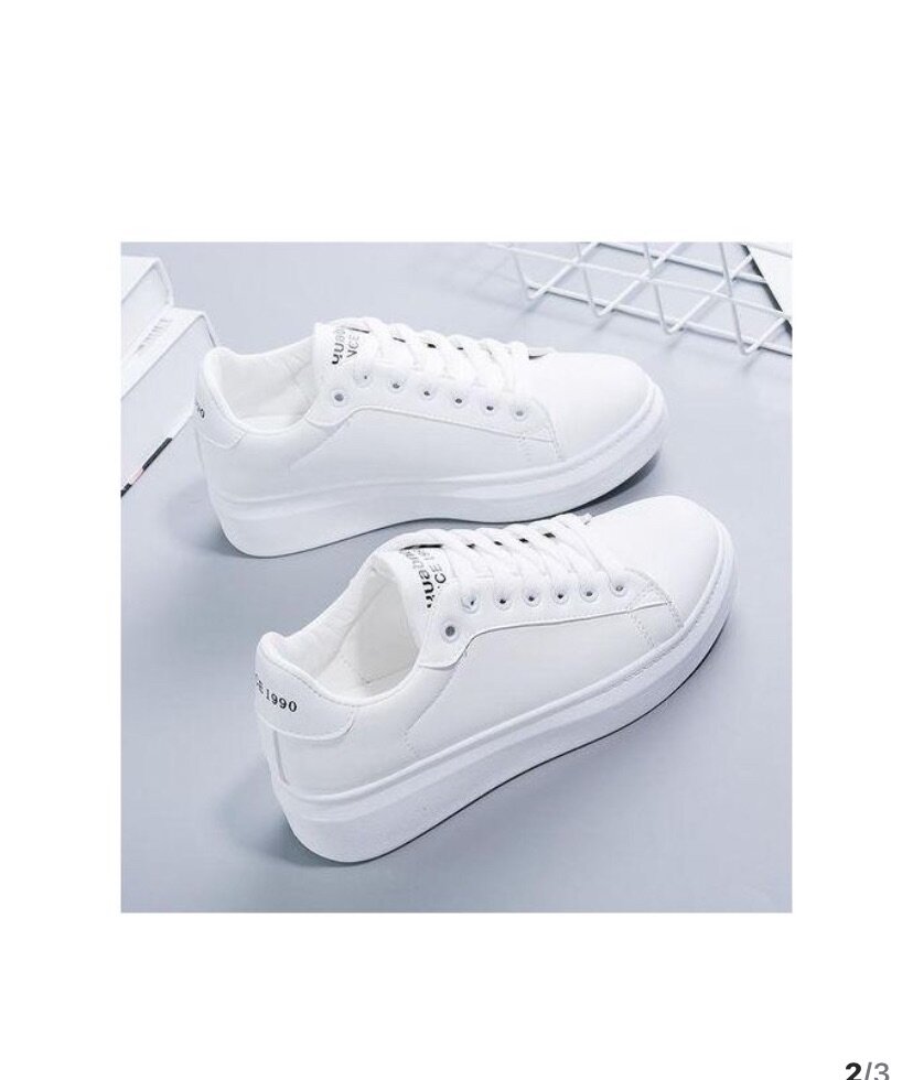 Women's Breathable And Comfortable Running White Sneakers