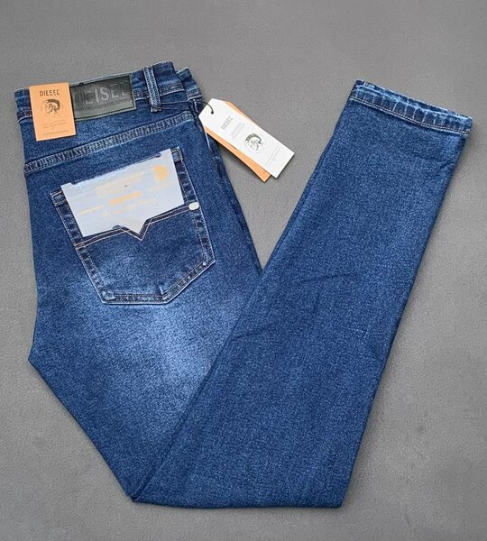 Jean bleu moderne homme