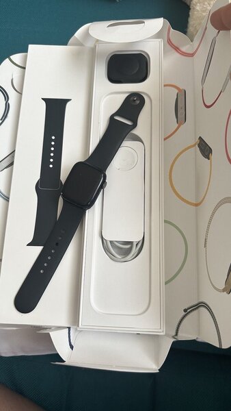 Montre Apple Watch neuve
