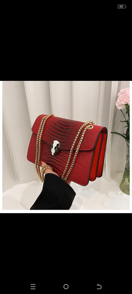 Quality and affordable ladies handheld bags