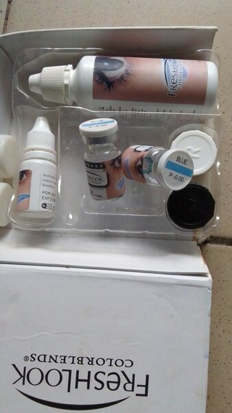 Lentilles de contact Freshlook