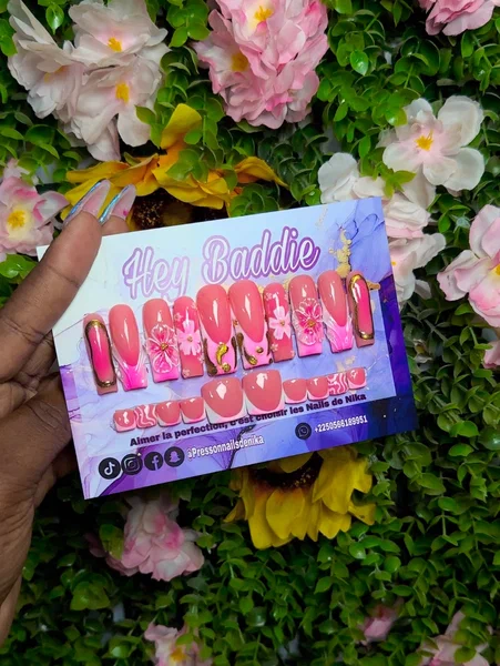 Ongles Design Floral