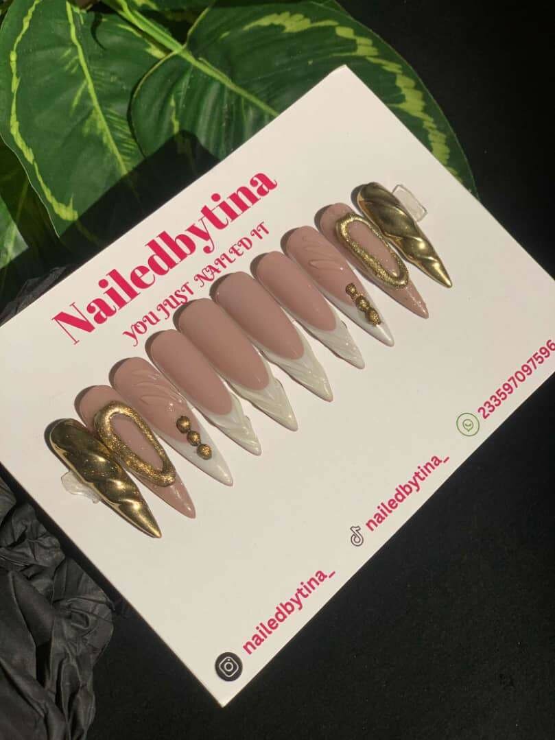 Handmade gel press on nails