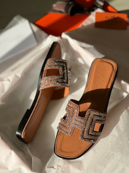 Hermes slippers