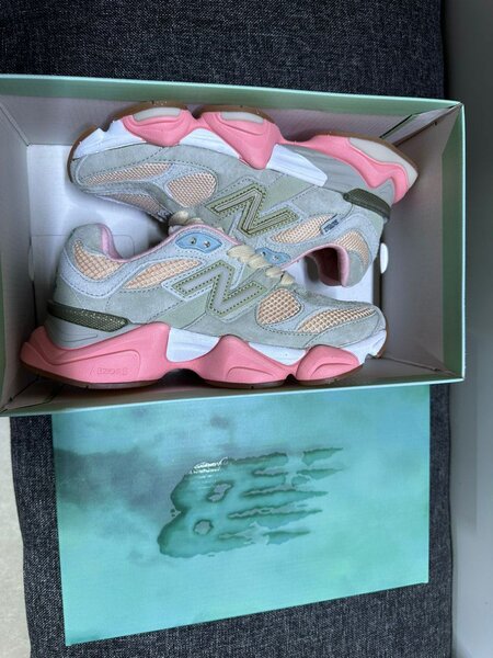 New Balance 9060