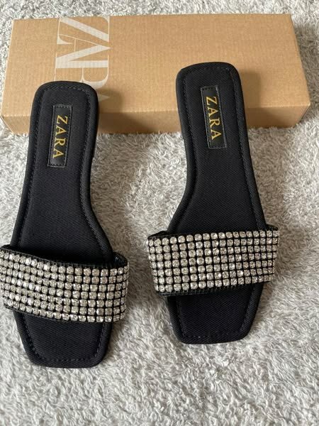 black Zara slippers