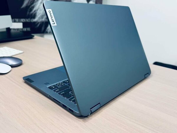Lenovo Flex 7i  Core i7- (12th gen)