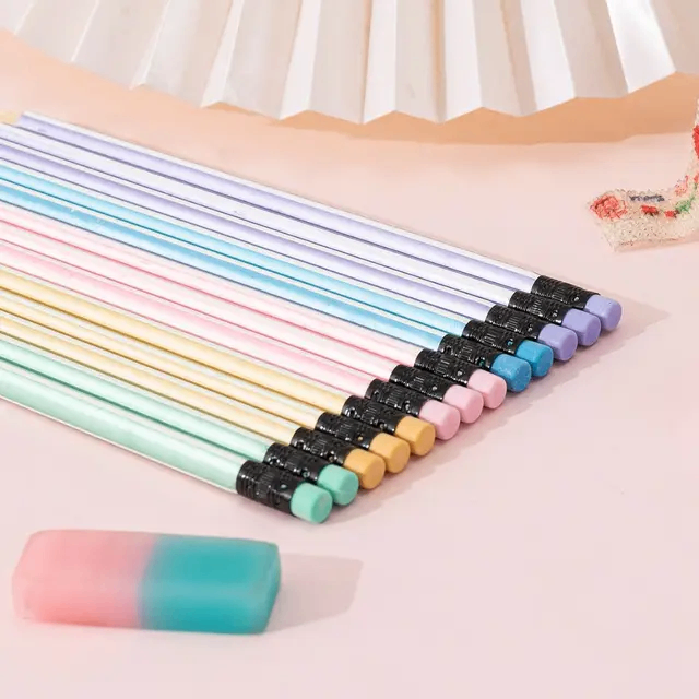 120 pieces of Wooden pencils