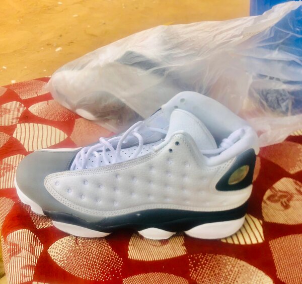 Baskets de sport modernes