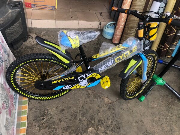 Vélo pour enfant New Cycle
