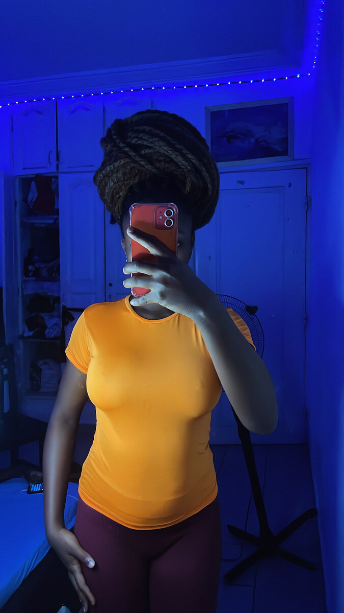 Top basic blanc jaune orange