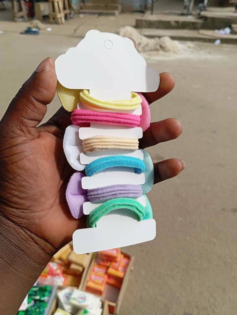 Élastiques à cheveux colorés